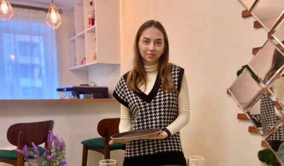 Мастерская на базе Барнаульского кооперативного техникума - площадка обучения РСО по направлению "Официант"